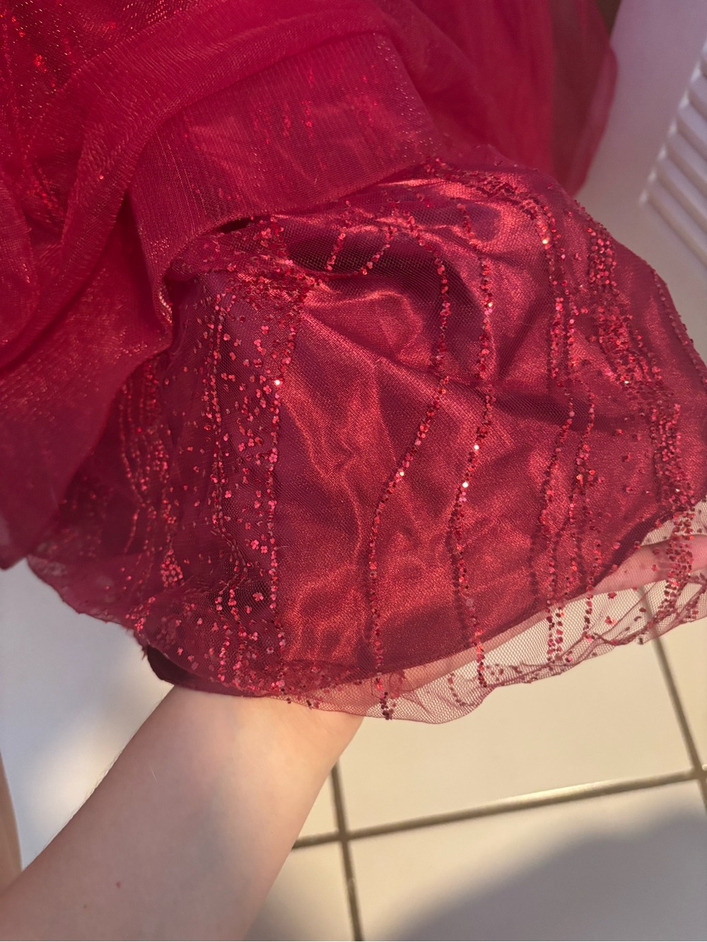 Val Stefani Burgundy Sequin Beaded Formal Prom Gown Dress Women’s Size 4 - Picture 13 of 15